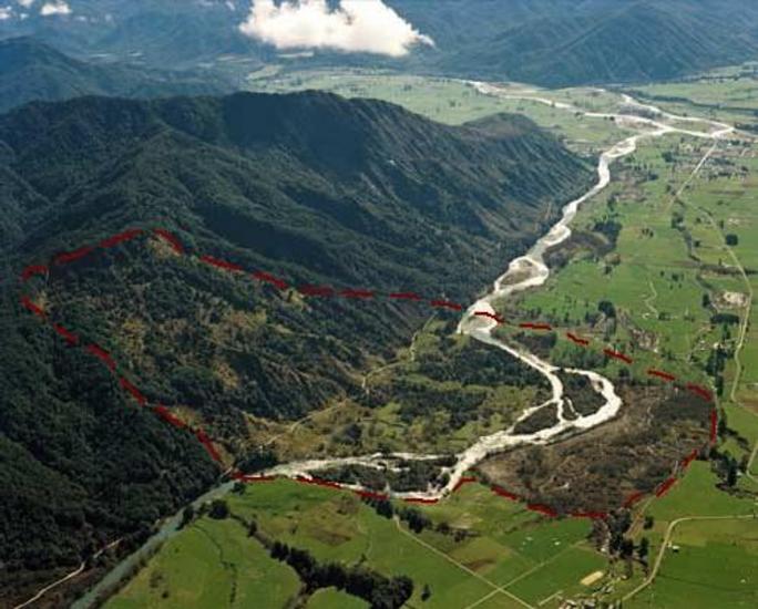 The earthquake triggered over 10,000 landslides. One of them, just 5 km from Murchison, occurred in the Matakitaki Valley and contained 18 million cubic metres of sediment. It is still visible in the landscape today. [GNS Science]